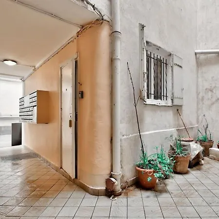Appartamento New ! Cosy Intimate Nest Sacré Coeur !